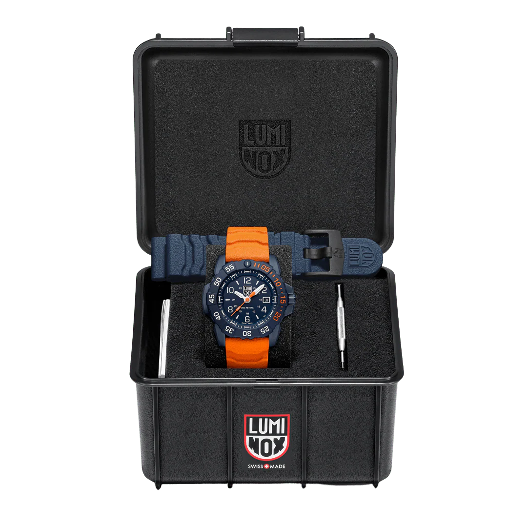 Luminox Navy SEAL Foundation Back To The Blue 45 mm Watch - Set