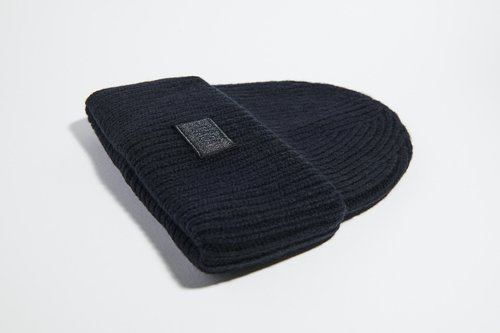 VÅGA Lambswool Chunky Beanie - Storm Black