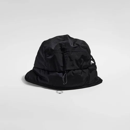 VÅGA Padded Hiker Water Resistant Insulated Cap - Black
