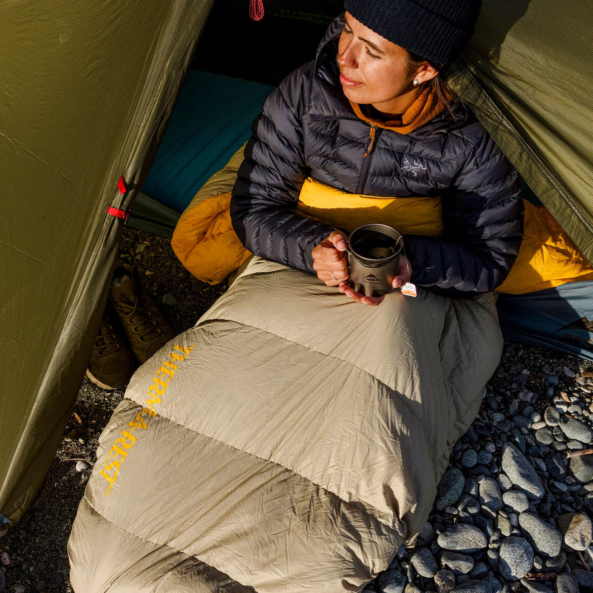 ThermaRest Corus 32 Lightweight Down Camping Quilt - Regular