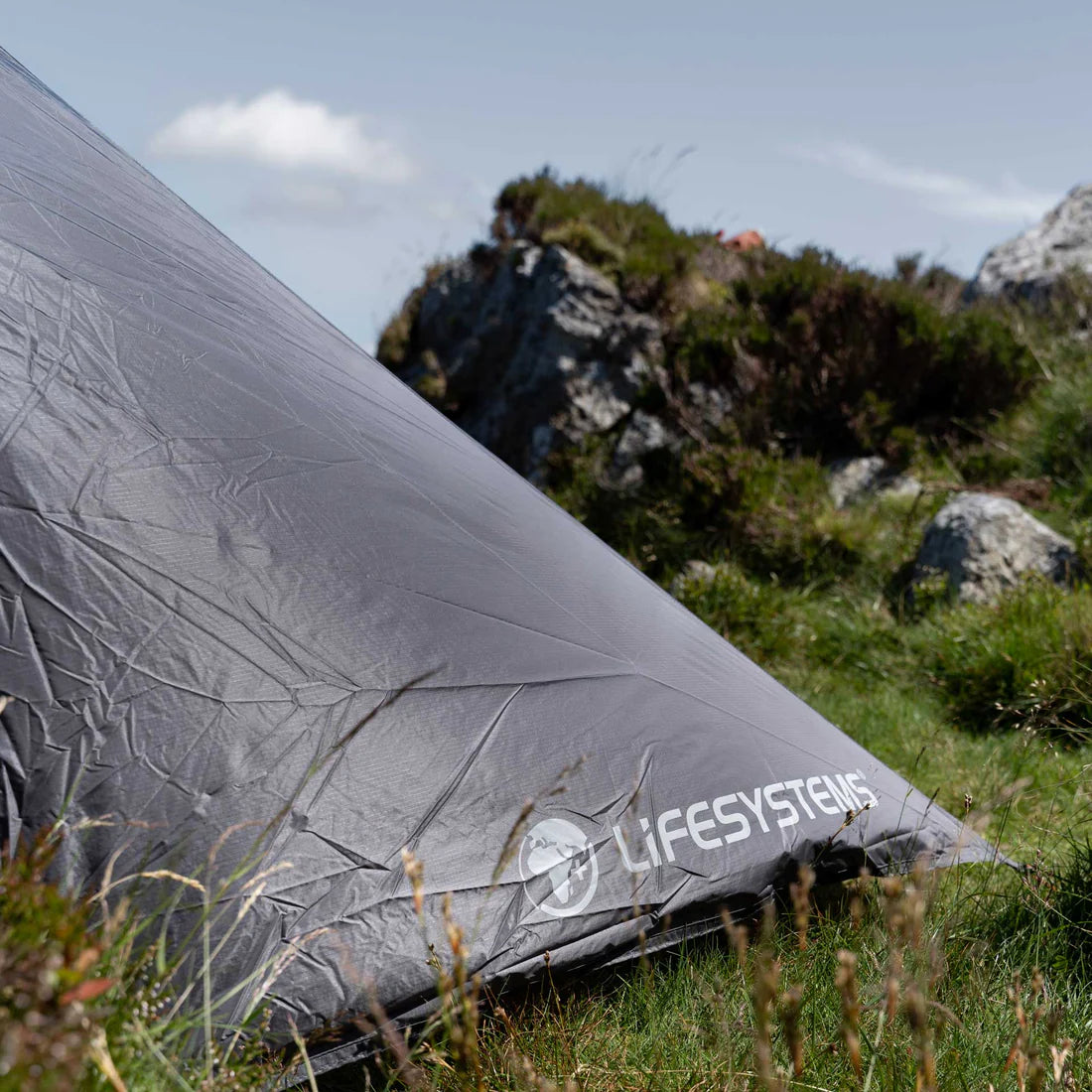 Lifesystems Lightweight Solo Peak Tent - 1 Person Grey