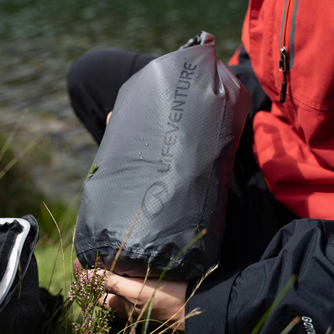Lifeventure Ultralight Dry Bag - 75 Litre Olive