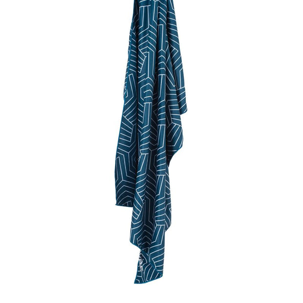 Lifeventure SoftFibre Recycled Printed Towel - Giant Navy