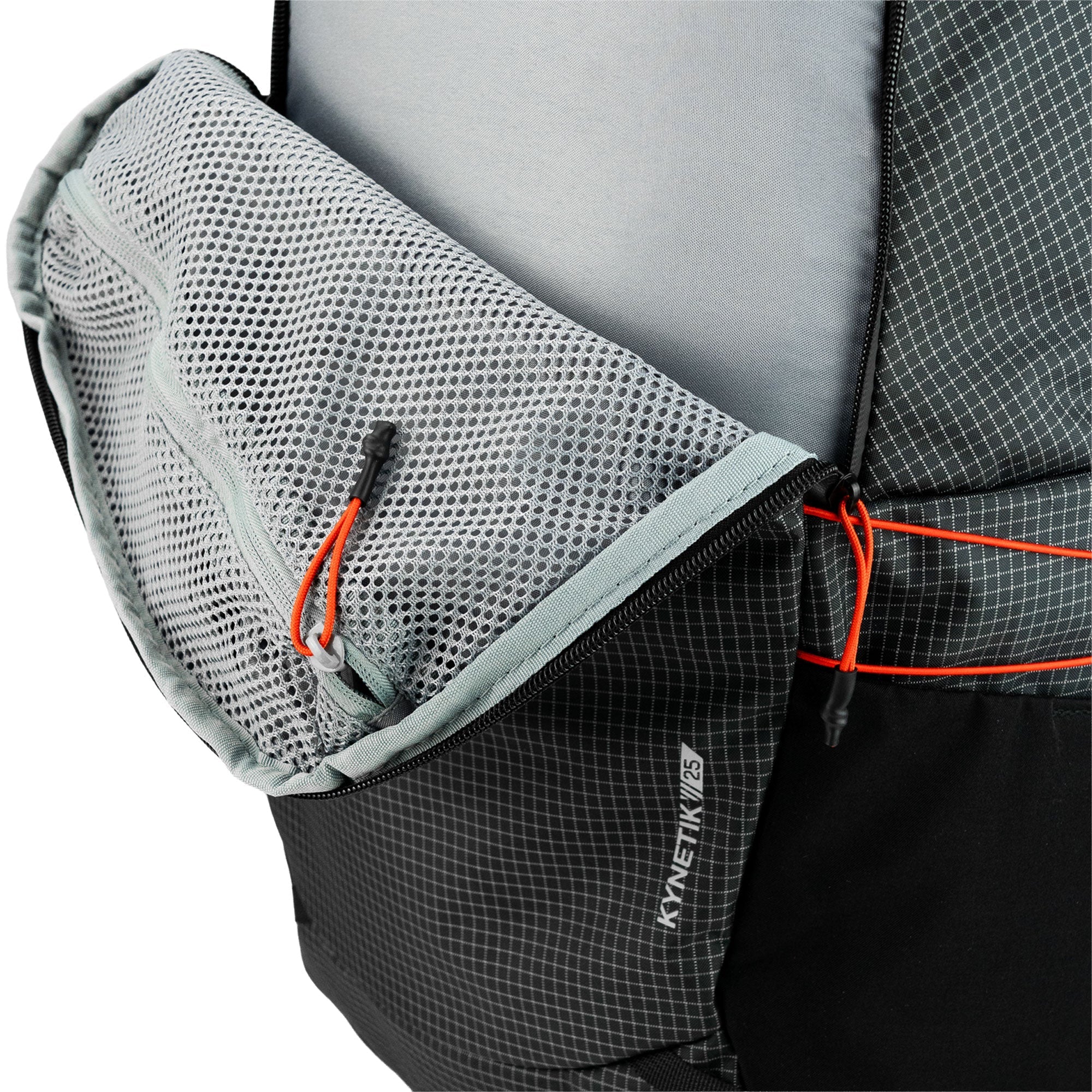 Highlander Kynetik Backpack - 25 Litre Black