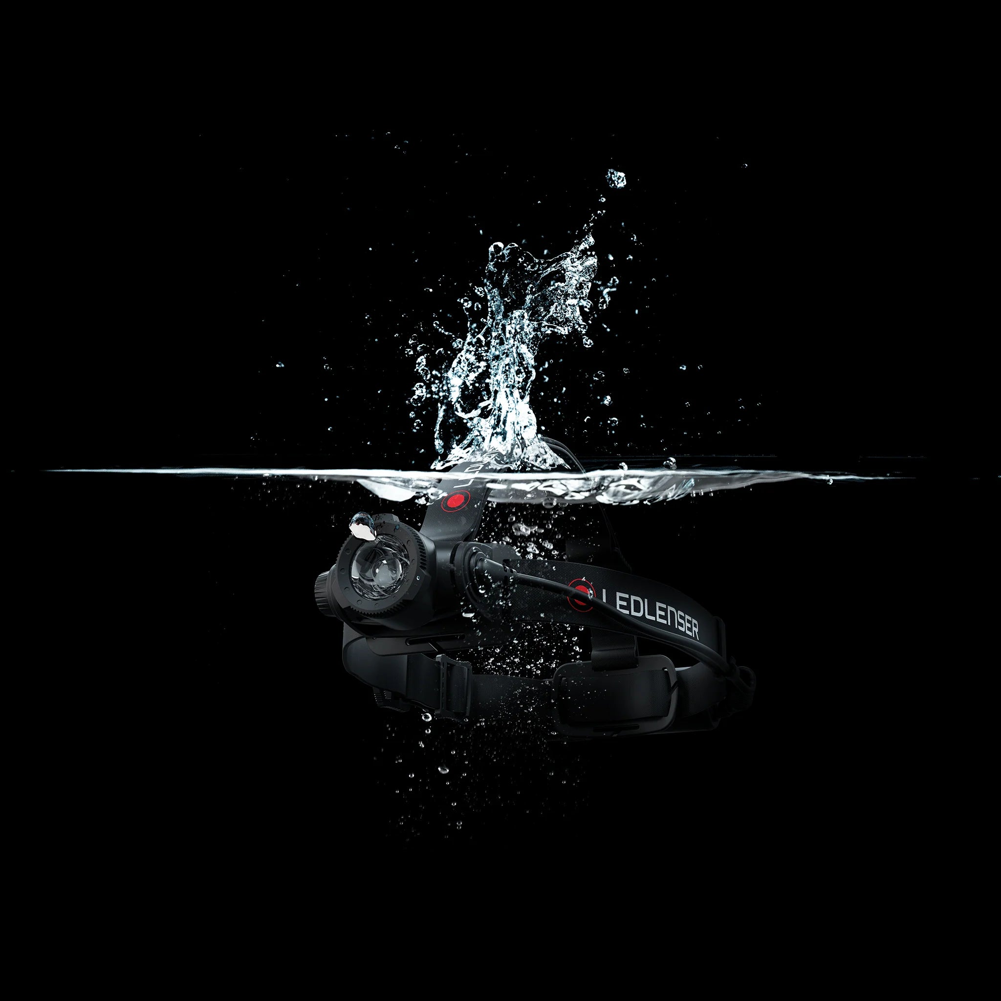 LEDLenser H7R Core 600 Lumens Rechargeable Head Torch - Black