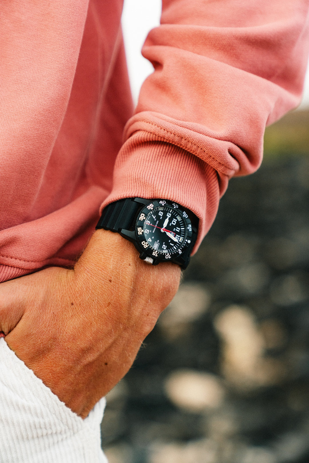 Luminox Leatherback Sea Turtle Giant Blackout orologio da uomo 44 mm – orologio subacqueo con funzione data nera impermeabile 100 m, Nero - Xs.zc01, 44mm Luminox Leatherback Sea Turtle Giant Blackout orologio da uomo 44 mm – orologio subacqueo con funzione data nera impermeabile 100 m, Nero - Xs.zc01, 44mm