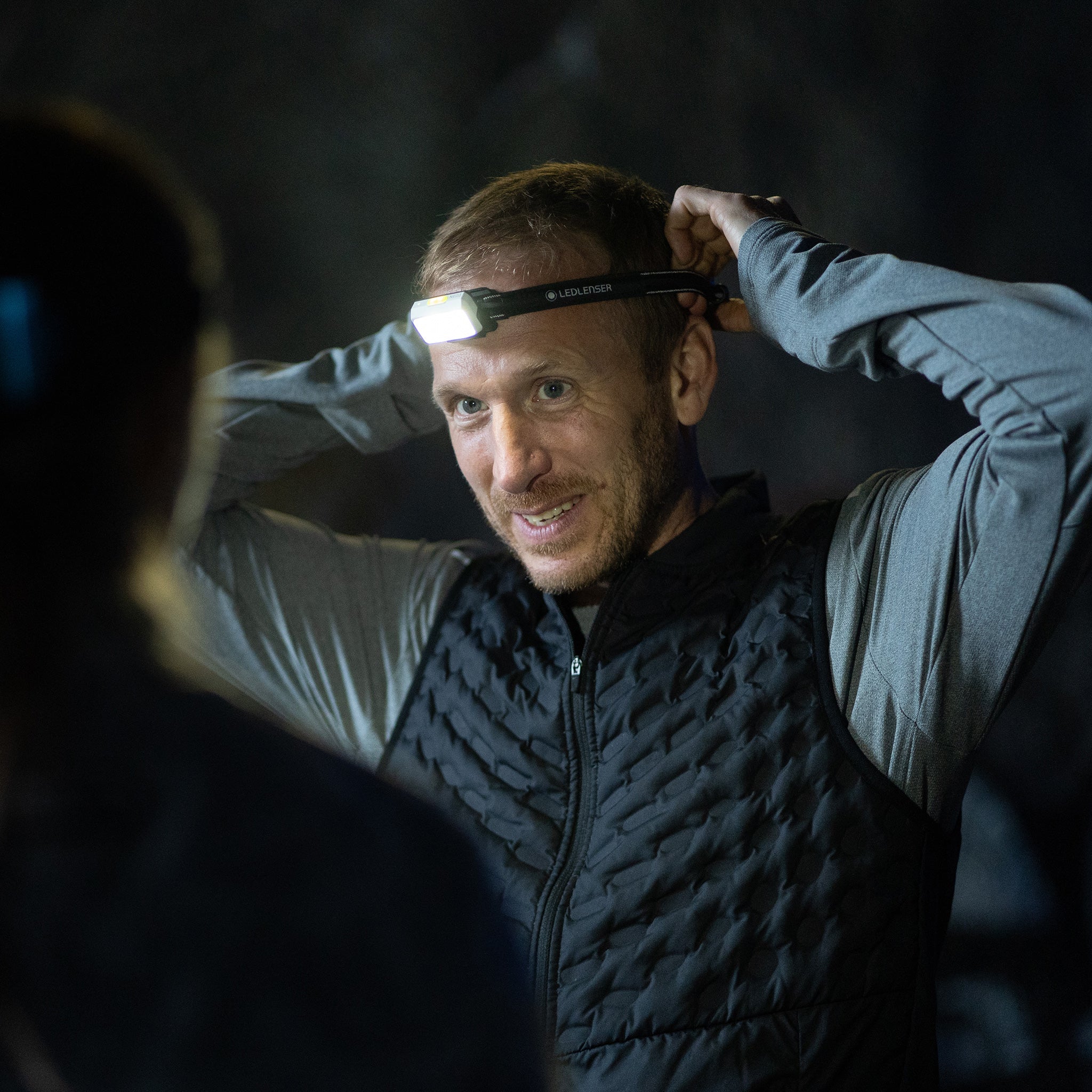 LEDLenser NEO5R Running Head Torch with Chest Strap - Blue