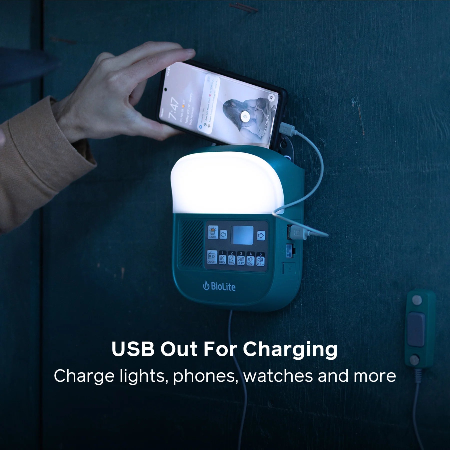 Biolite SolarHome 625 Solar Light Charging & Radio