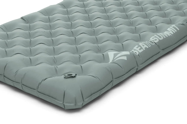 Sea To Summit Ether Light XR Insulated Air Sleeping Mat Reg Rectangle Wide - Dark Grey