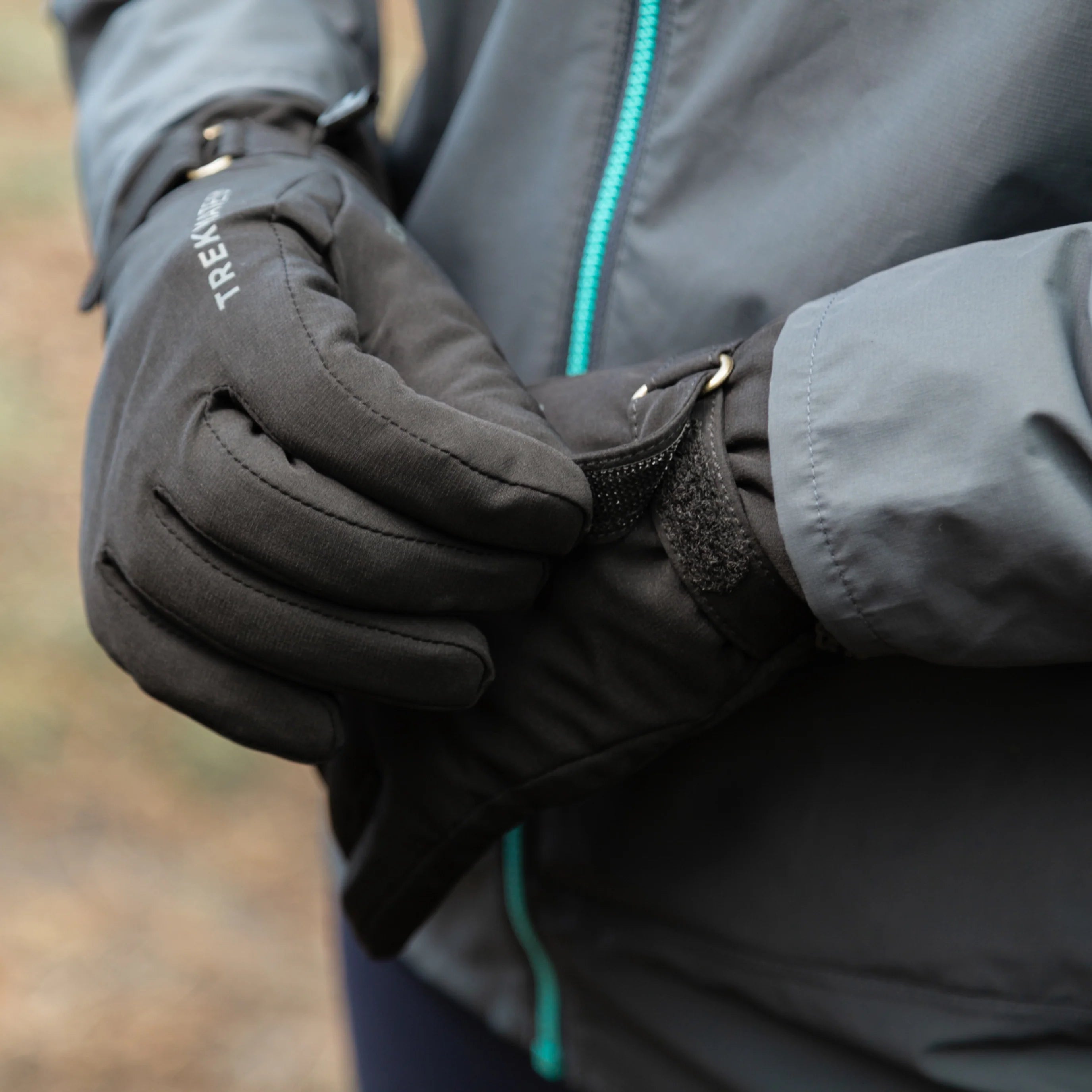 Trekmates Women's Milldale Dry Waterproof Glove - Black