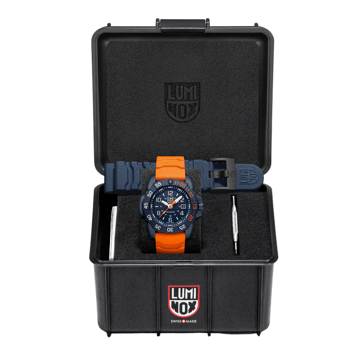 Luminox Navy SEAL Foundation Back To The Blue 45 mm Watch - Set