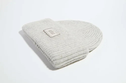 VÅGA Lambswool Chunky Beanie - White Melange