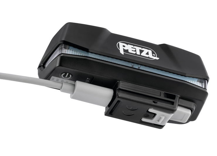 Petzl NAO RL 1500 Lumens Lightweight Runners Headtorch