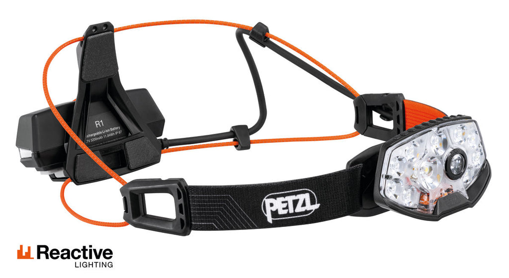 Petzl NAO RLヘッドランプ 1500ルーメン　リアクティブライティング Petzl NAO RL 1500 Lumens Lightweight Runners Headtorch – Fresh Air